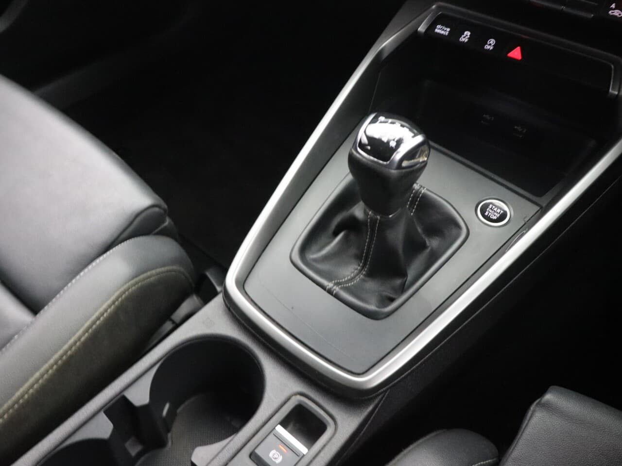Audi A3 1.0 TFSI 30 S line — image 23