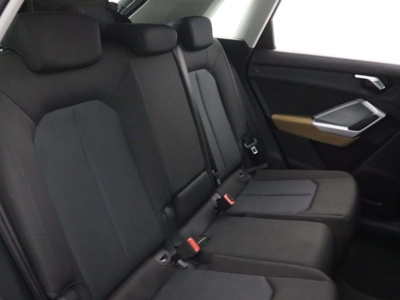 Audi Q3 1.4 TFSIe 45 Technik — image 42