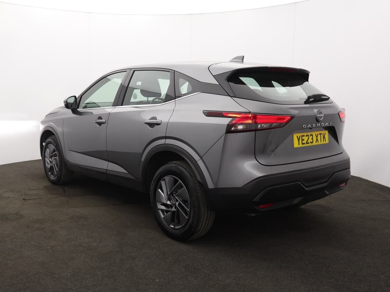 Nissan Qashqai 1.3 DIG-T MHEV Acenta Premium — image 8