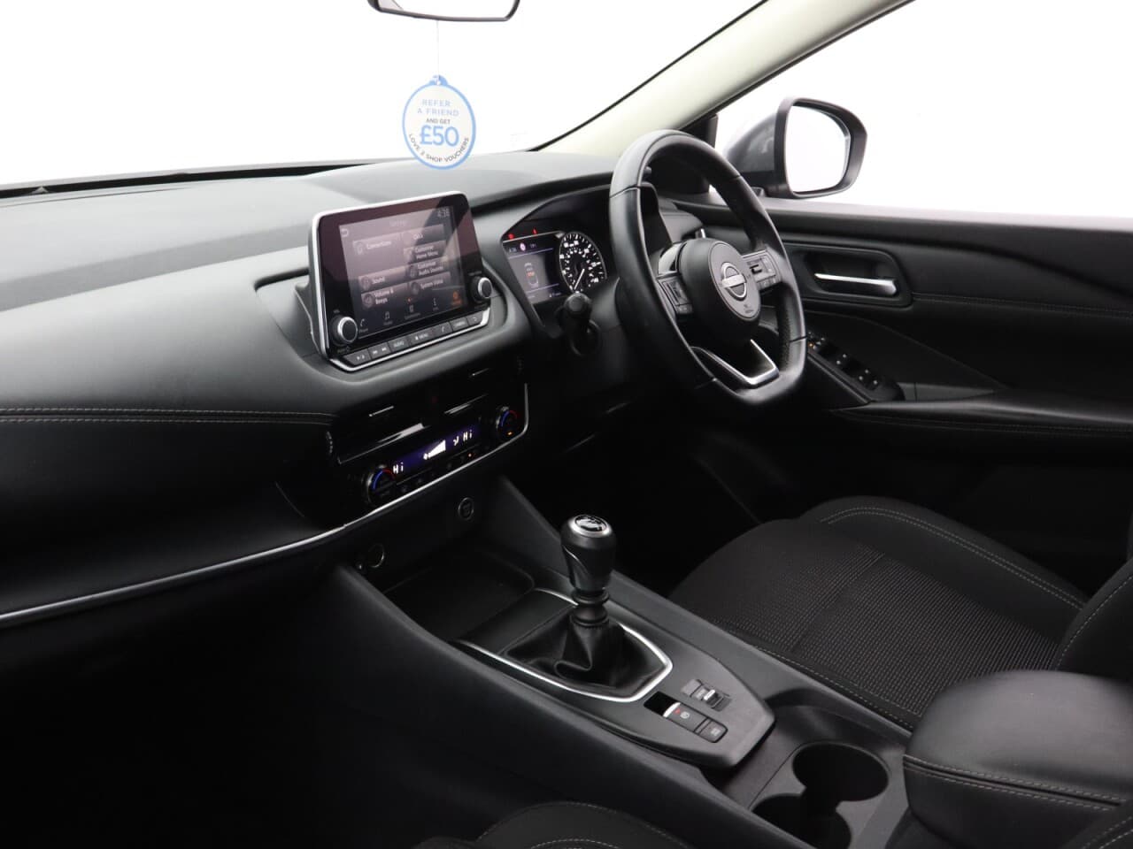 Nissan Qashqai 1.3 DIG-T MHEV Acenta Premium — image 39