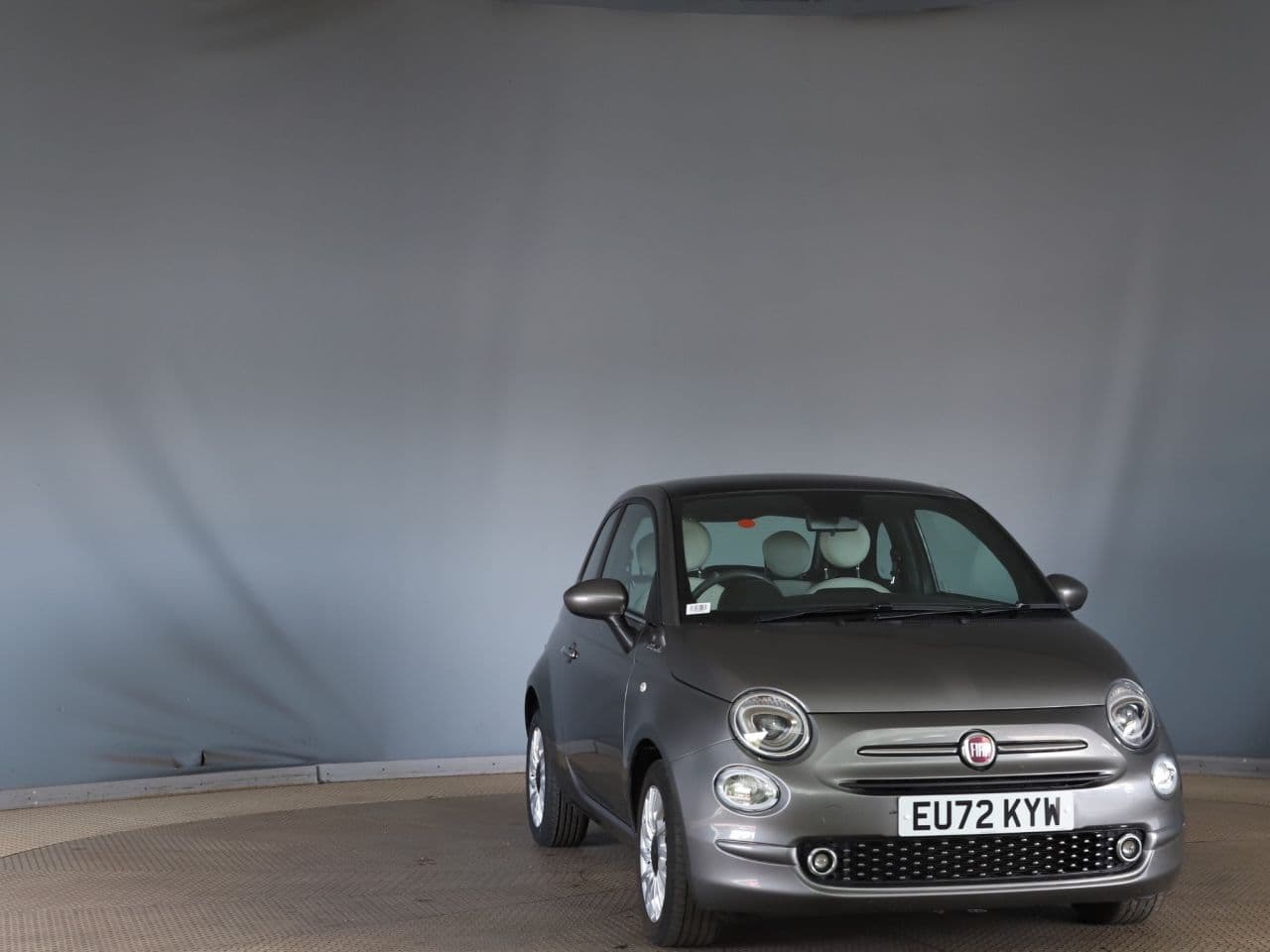 Fiat 500 1.0 MHEV Dolcevita — image 2