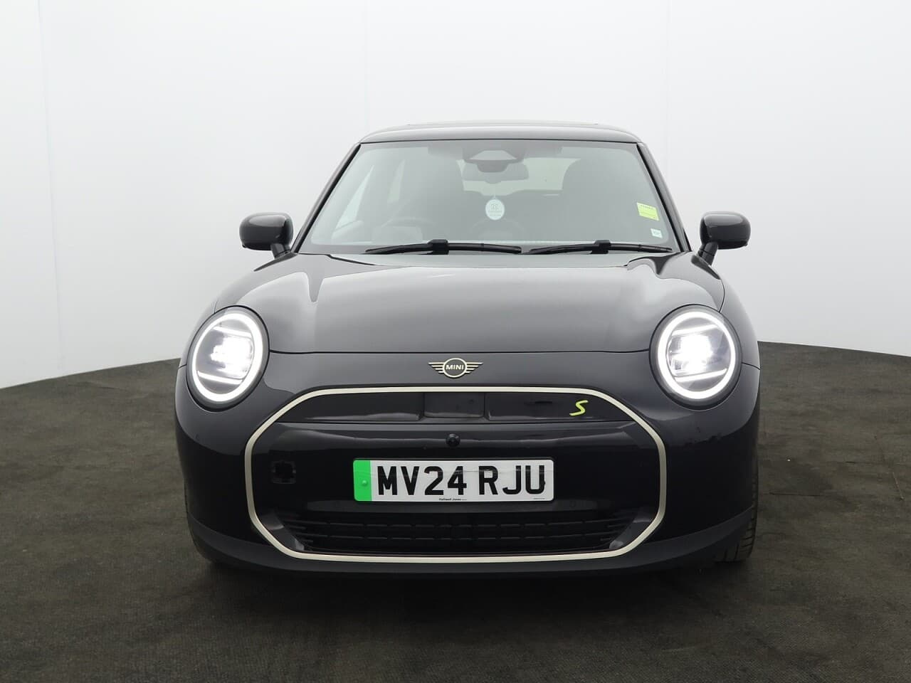 Mini Cooper E 160KW 54KWH SE EXCLUSIVE L3 — image 4