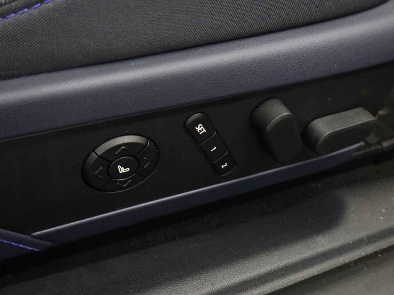 Mini Cooper E 160KW 54KWH SE EXCLUSIVE L3 — image 56