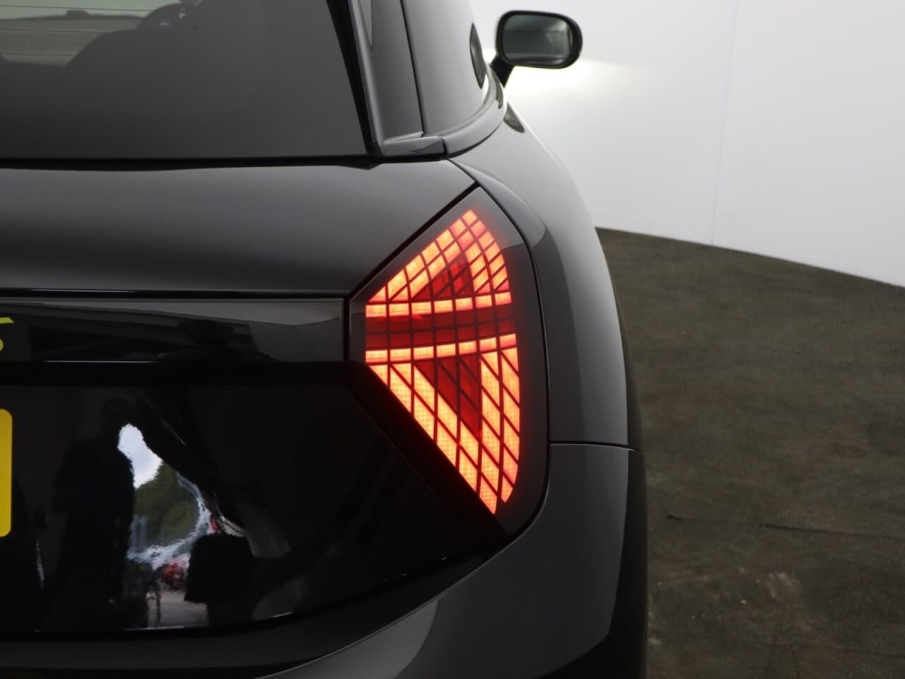 Mini Cooper E 160KW 54KWH SE EXCLUSIVE L3 — image 59