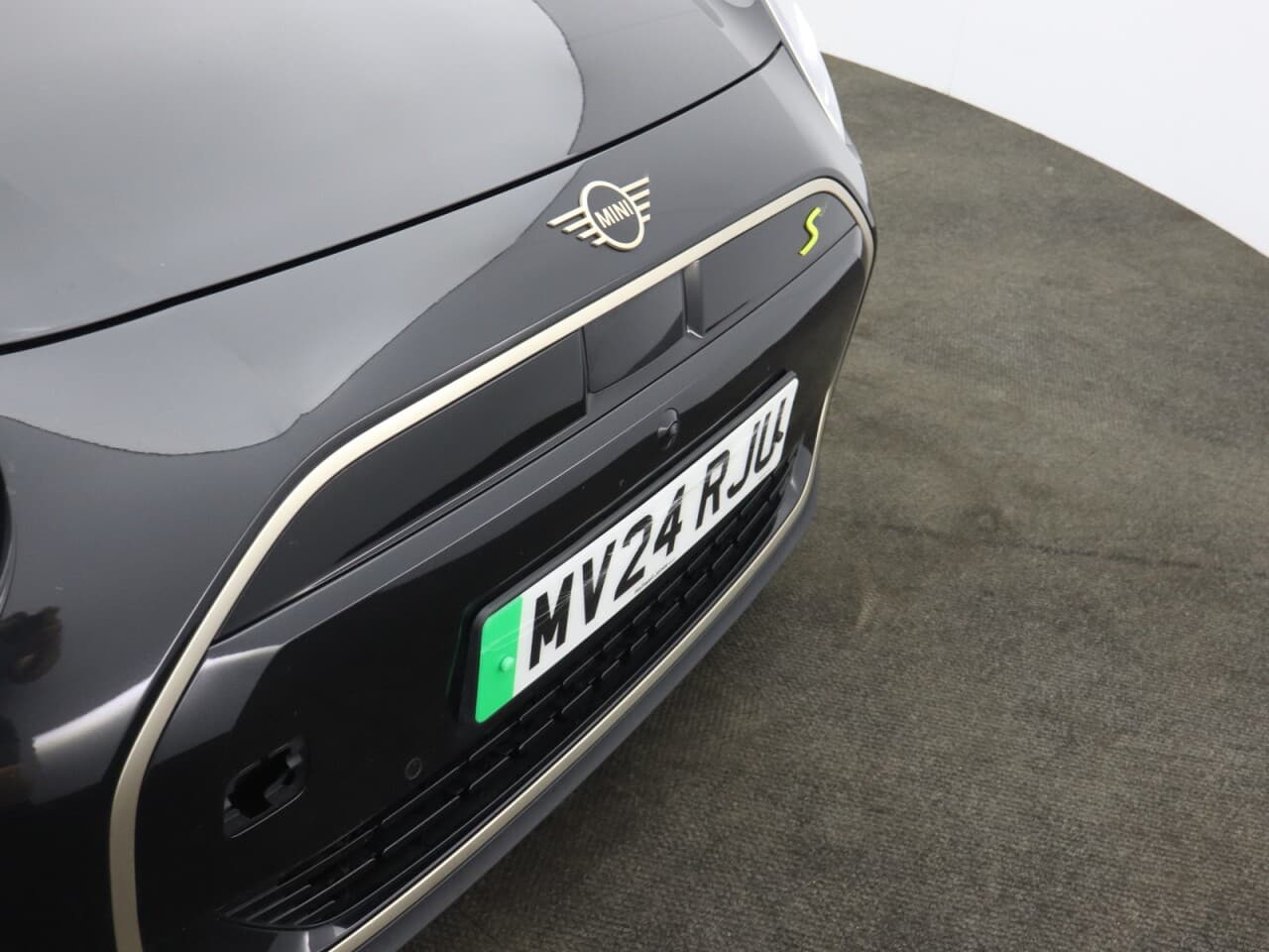 Mini Cooper E 160KW 54KWH SE EXCLUSIVE L3 — image 64
