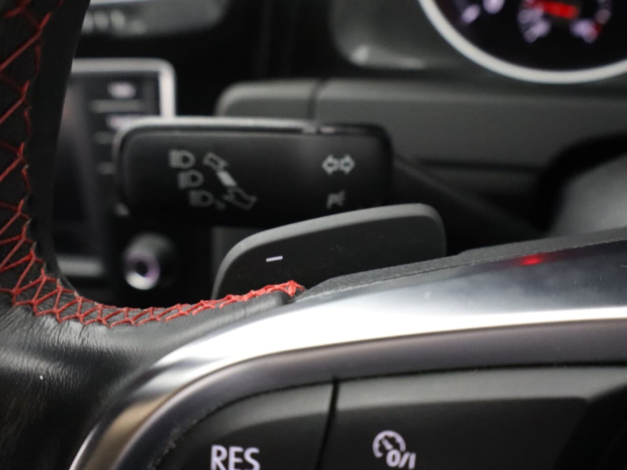 Volkswagen Golf 2.0 TSI BlueMotion Tech GTI Performance — image 44