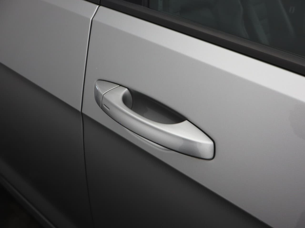 Volkswagen Golf 2.0 TSI BlueMotion Tech GTI Performance — image 60