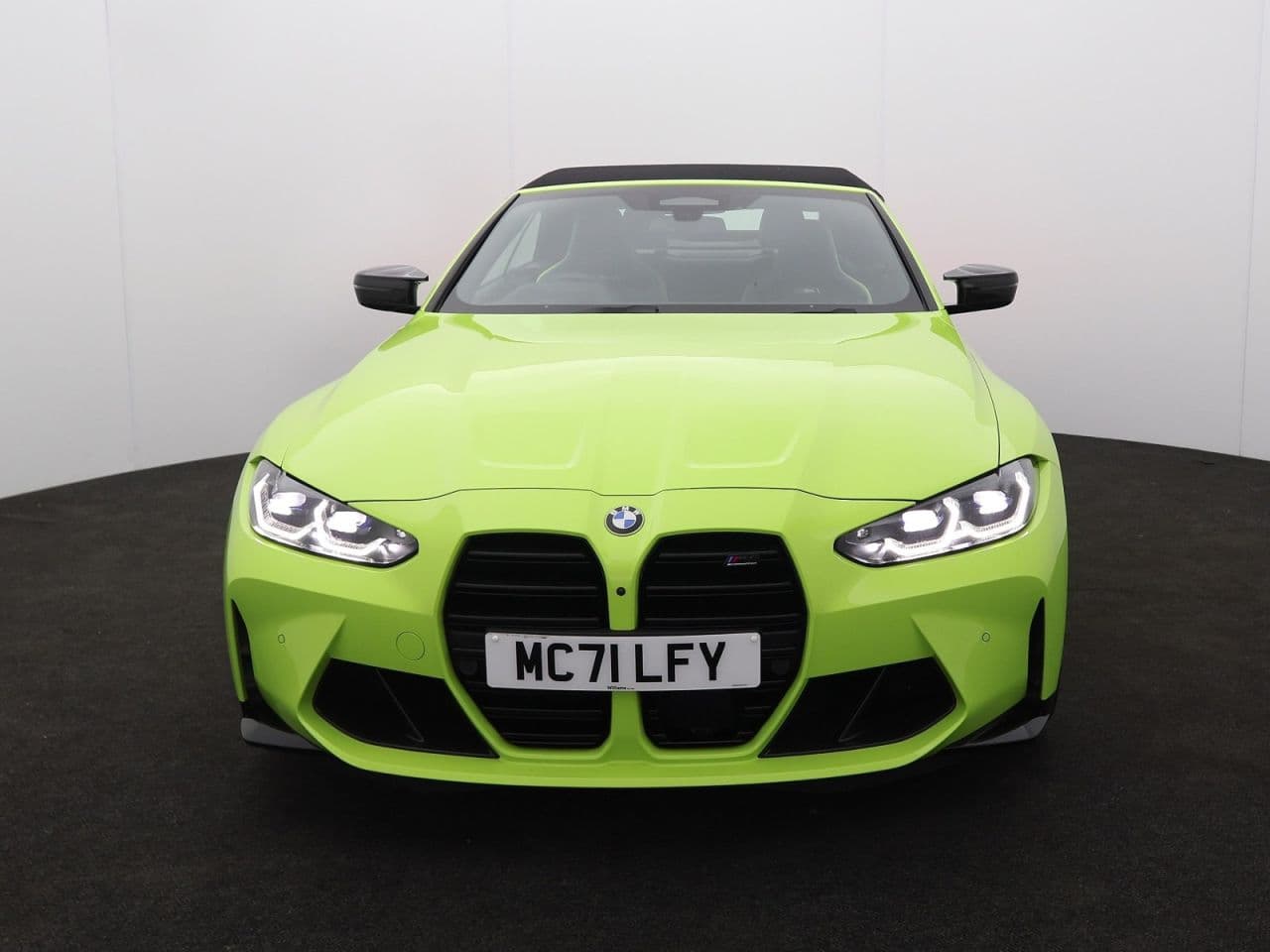 BMW M4 3.0 BiTurbo Competition — image 10