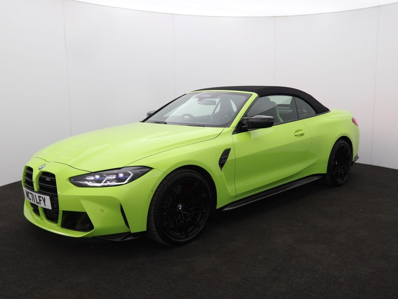 BMW M4 3.0 BiTurbo Competition — image 11