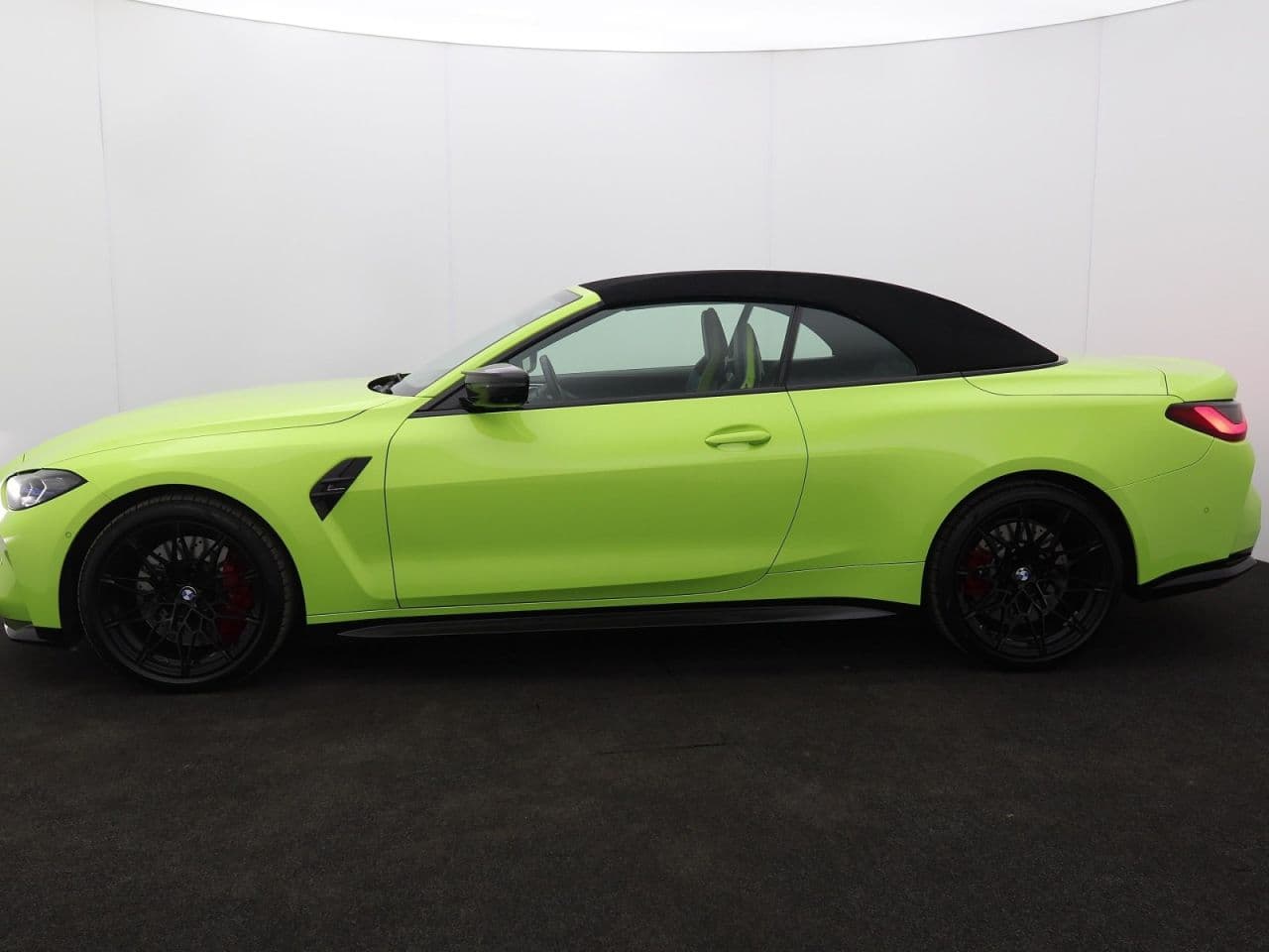 BMW M4 3.0 BiTurbo Competition — image 13