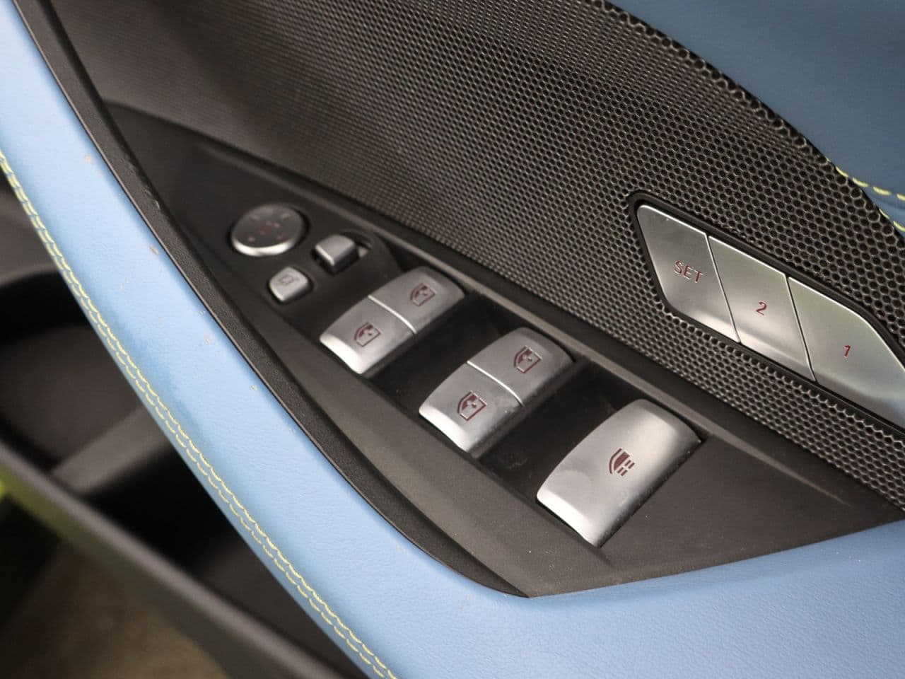 BMW M4 3.0 BiTurbo Competition — image 89