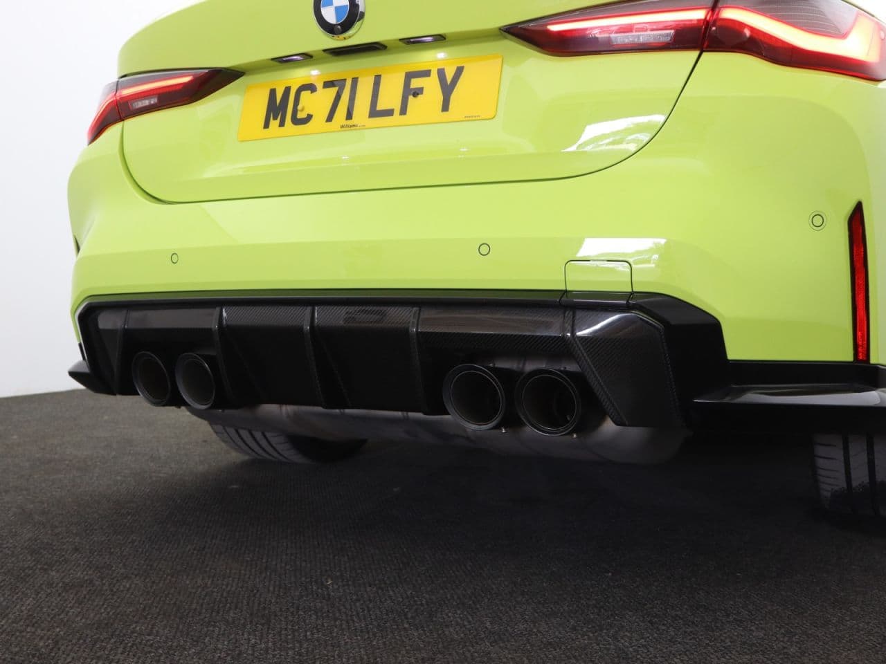 BMW M4 3.0 BiTurbo Competition — image 18