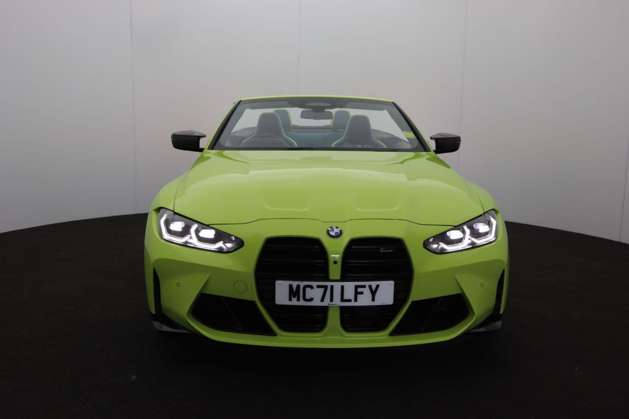 BMW M4 3.0 BiTurbo Competition — image 2