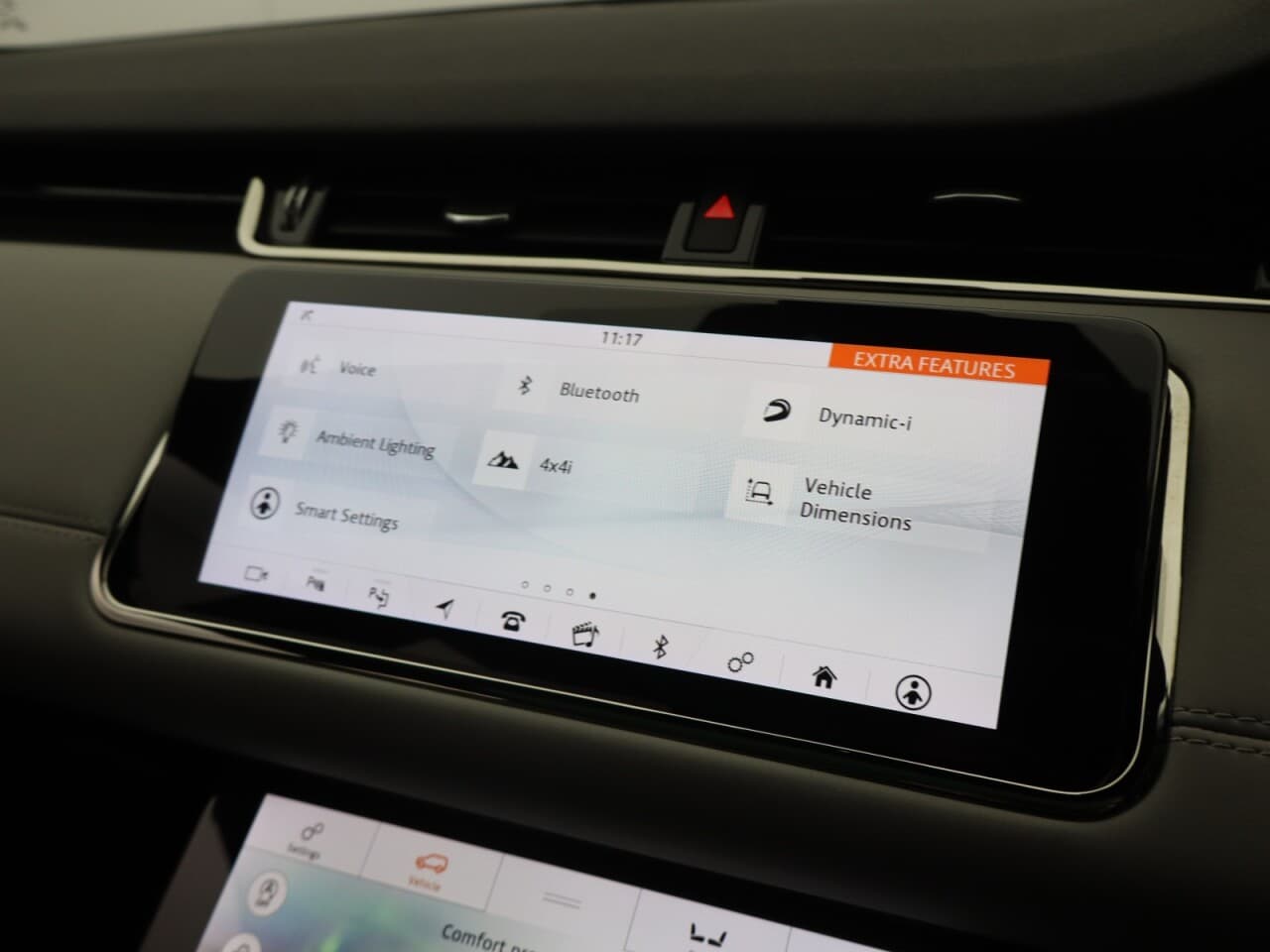 Land Rover Range Rover Evoque 2.0 D180 MHEV First Edition — image 40
