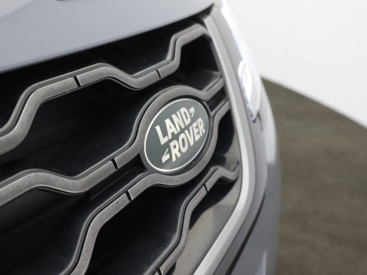 Land Rover Range Rover Evoque 2.0 D180 MHEV First Edition — image 65