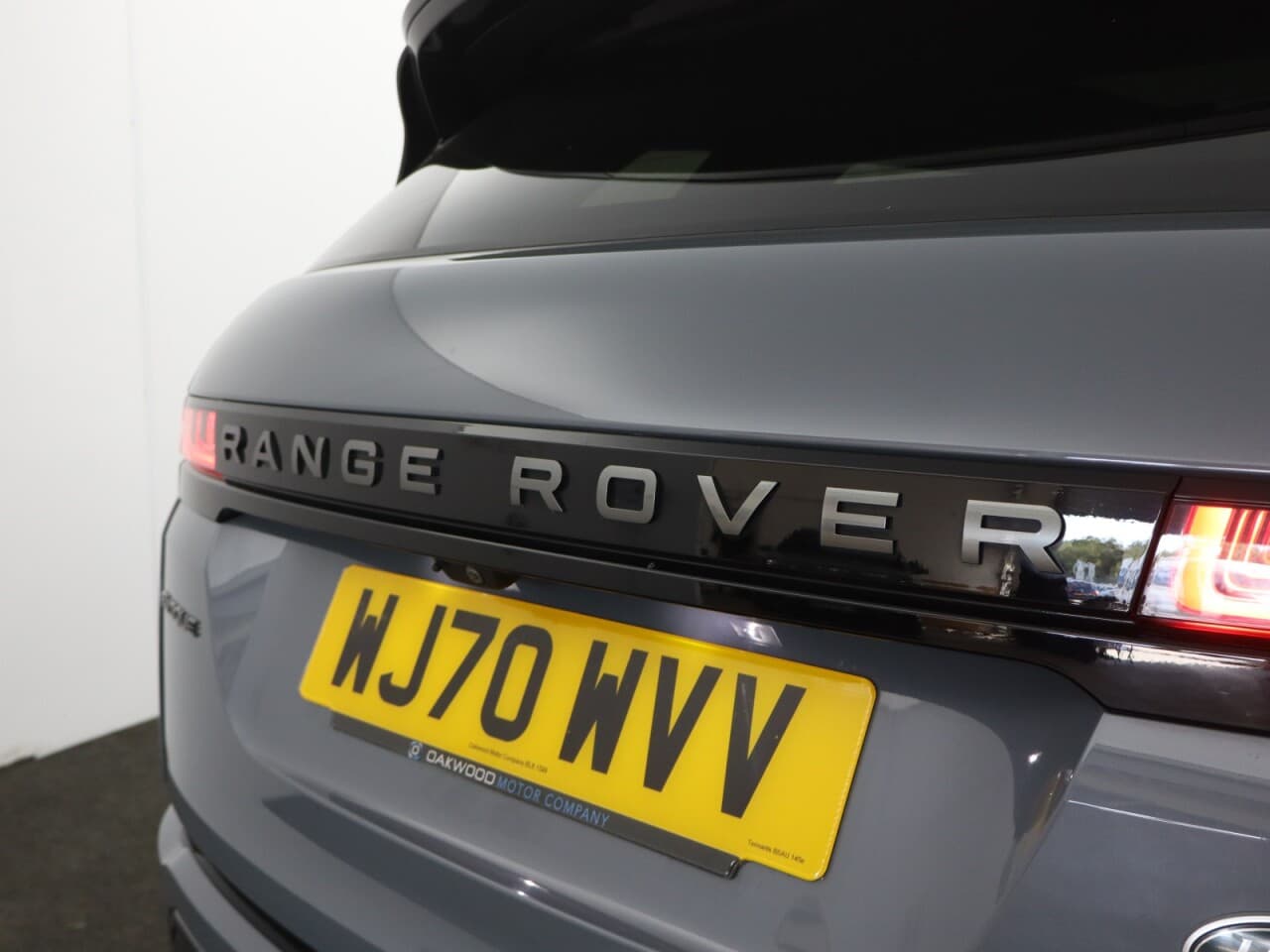 Land Rover Range Rover Evoque 2.0 D180 MHEV First Edition — image 67
