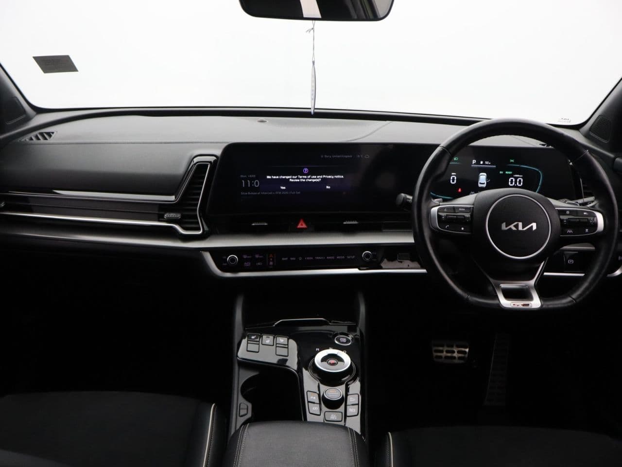 Kia Sportage 1.6 T-GDi 13.8kWh GT-Line — image 12