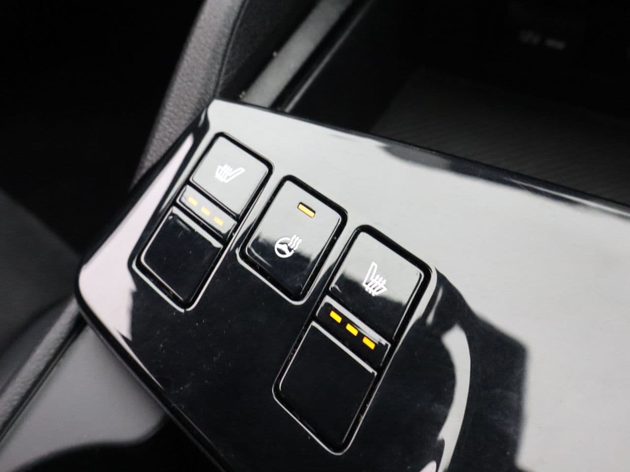 Kia Sportage 1.6 T-GDi 13.8kWh GT-Line — image 33