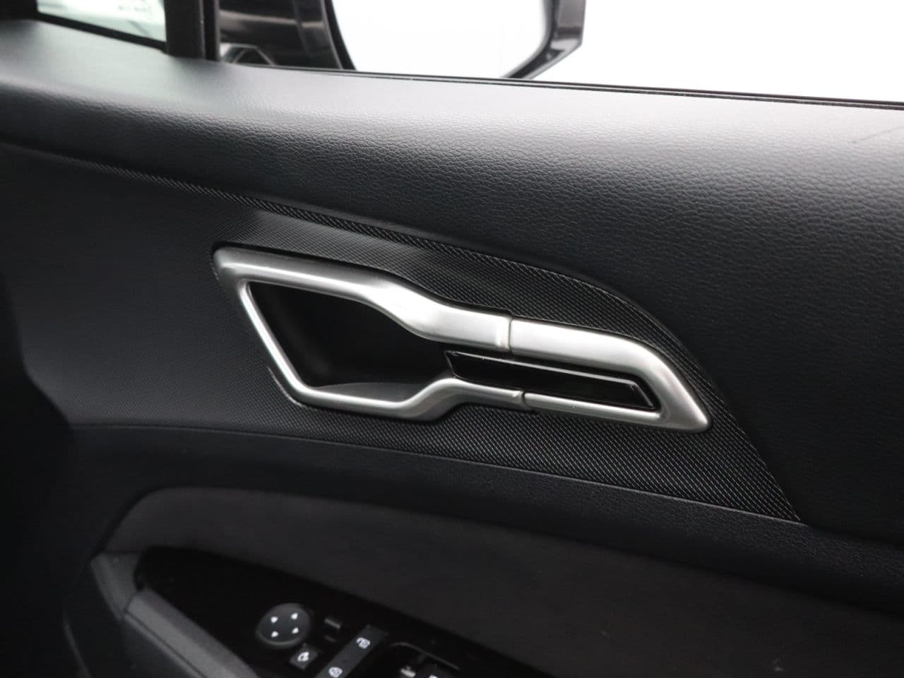 Kia Sportage 1.6 T-GDi 13.8kWh GT-Line — image 54