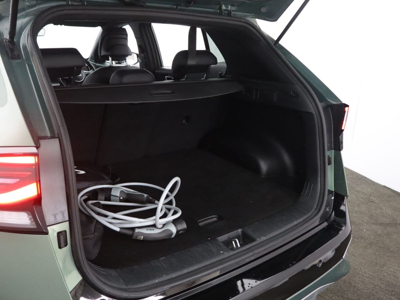 Kia Sportage 1.6 T-GDi 13.8kWh GT-Line — image 51