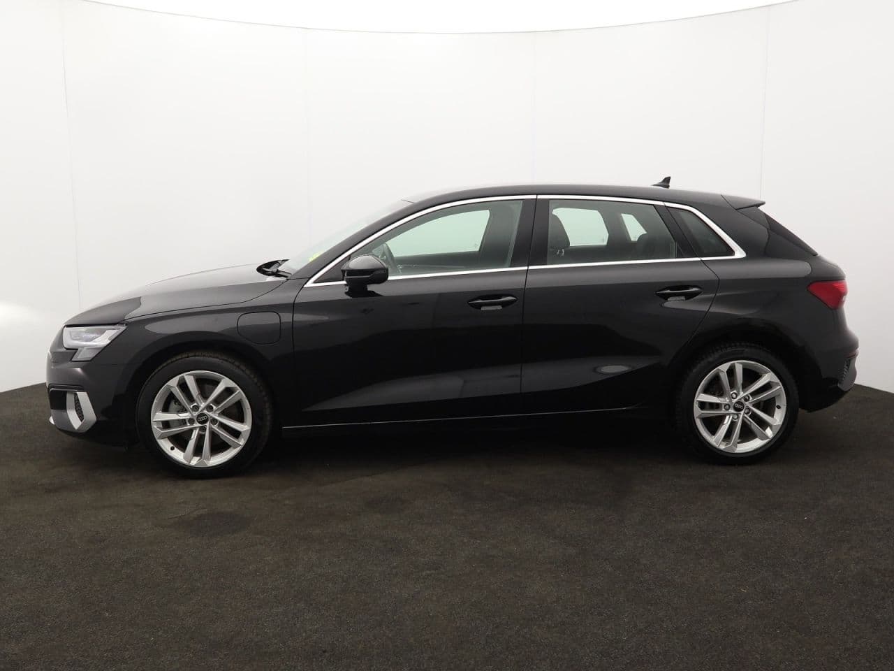 Audi A3 1.4 TFSIe 40 Sport Sportback — image 6