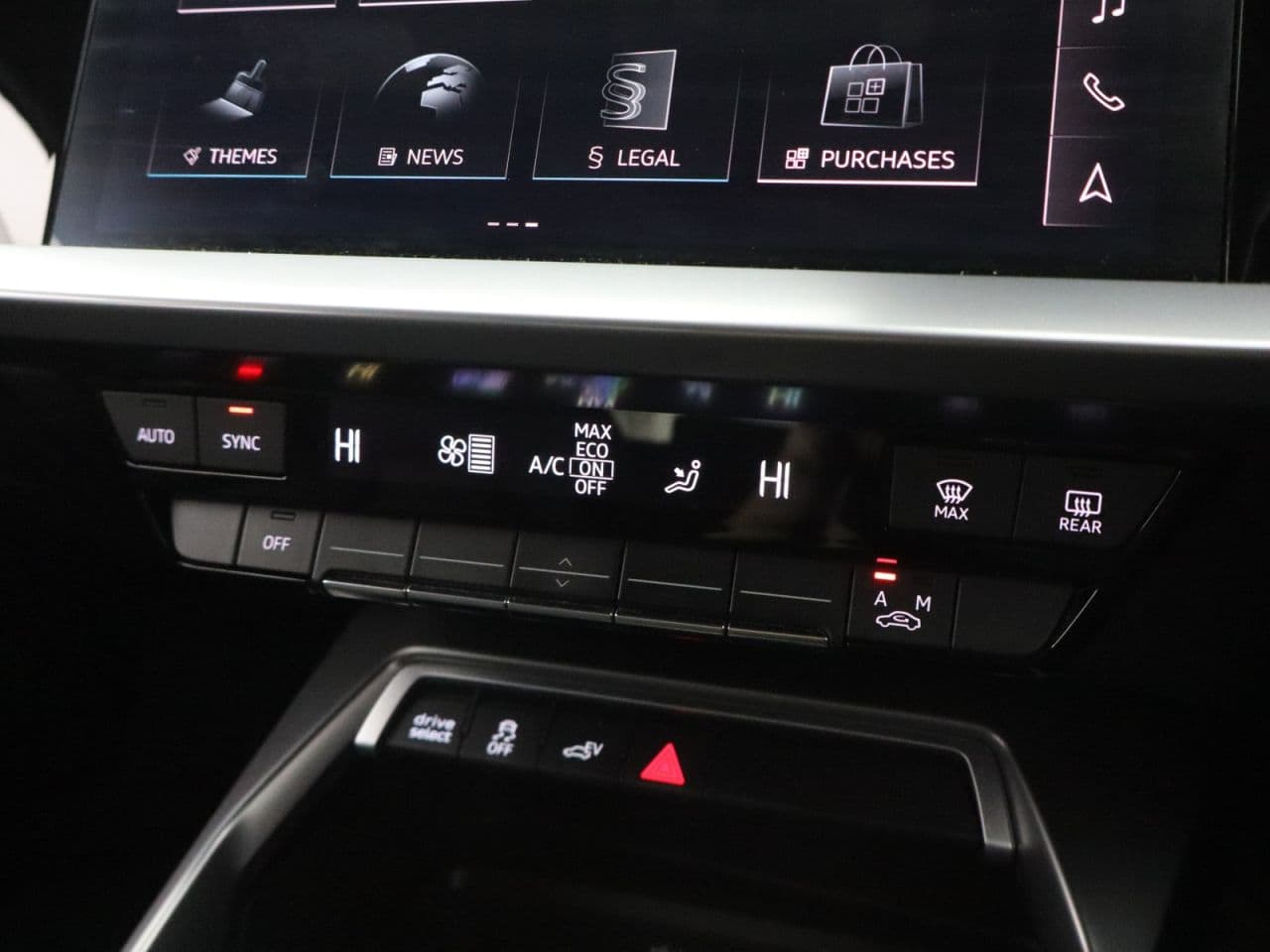 Audi A3 1.4 TFSIe 40 Sport Sportback — image 30