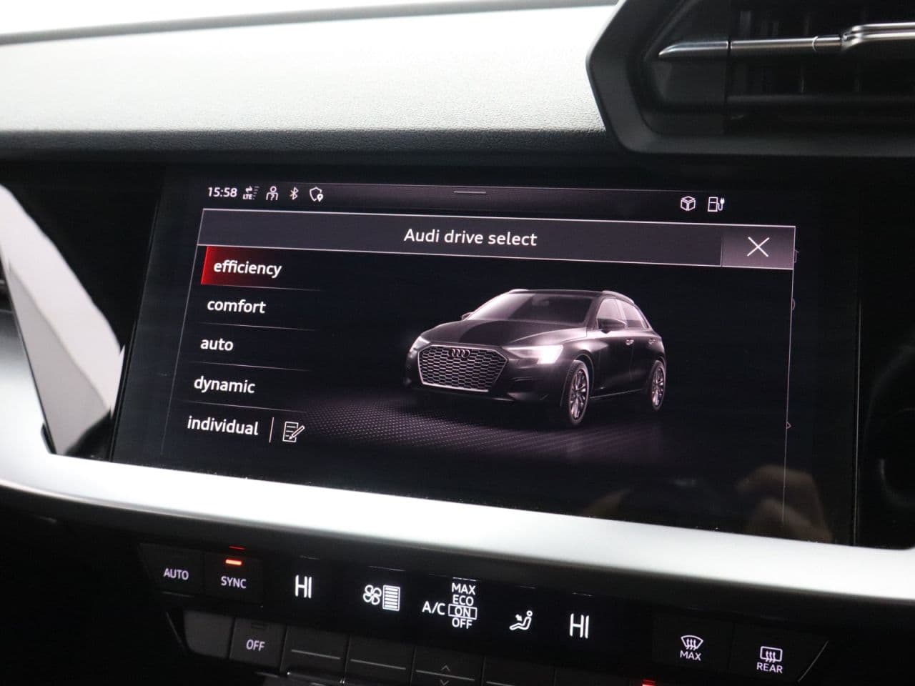 Audi A3 1.4 TFSIe 40 Sport Sportback — image 33