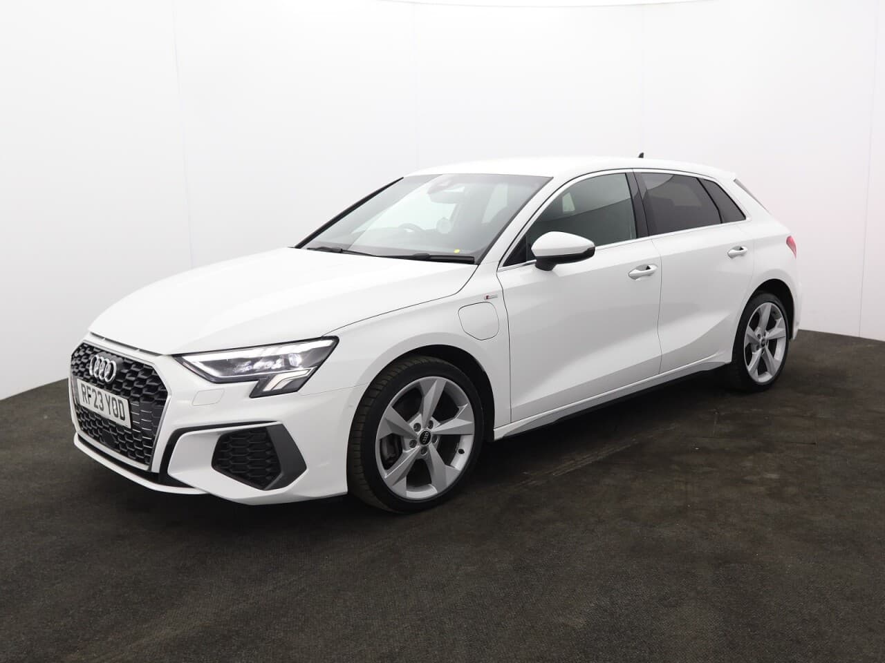 Audi A3 1.4 TFSIe 40 S line Sportback — image 5