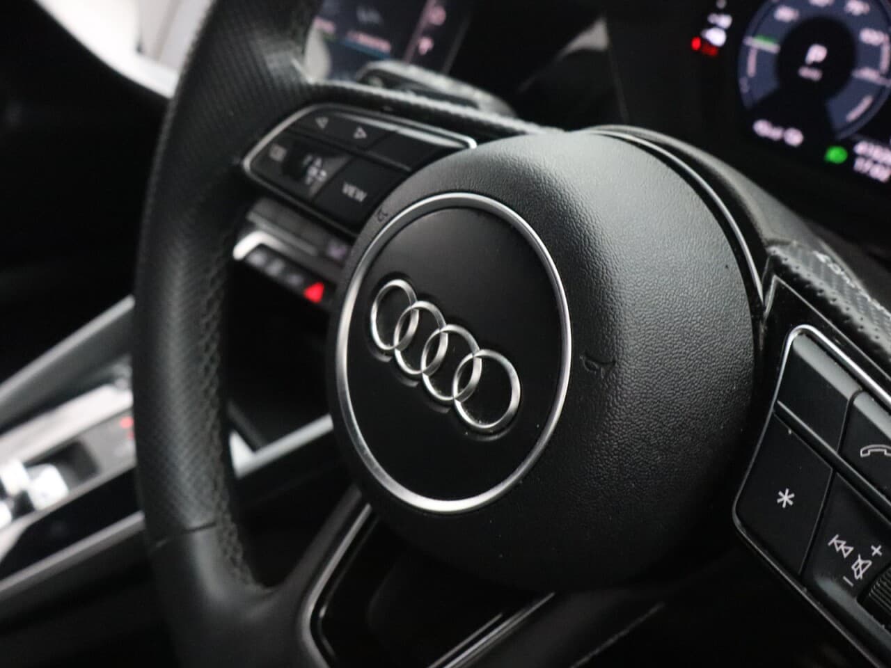 Audi A3 1.4 TFSIe 40 S line Sportback — image 16