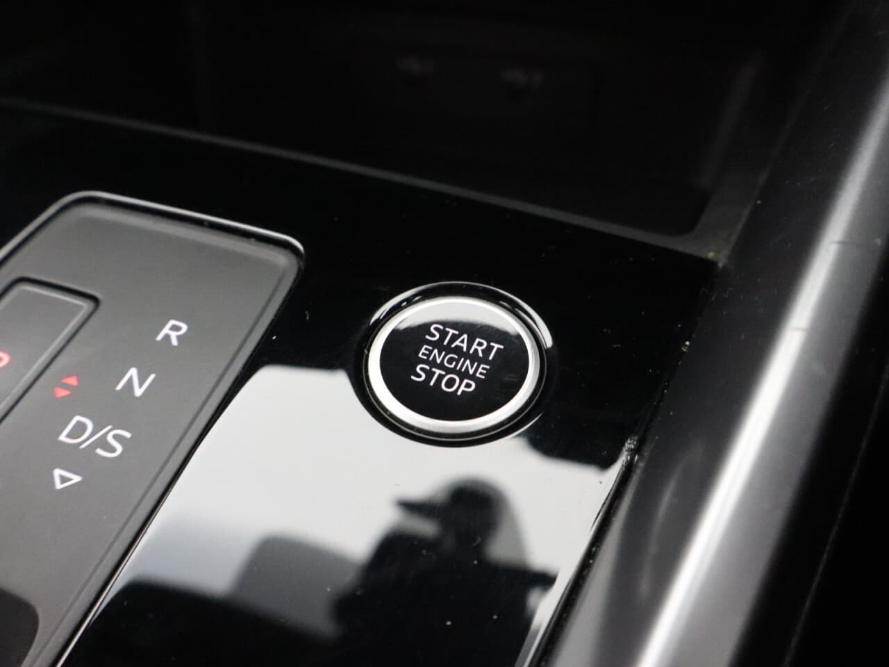 Audi A3 1.4 TFSIe 40 S line Sportback — image 27