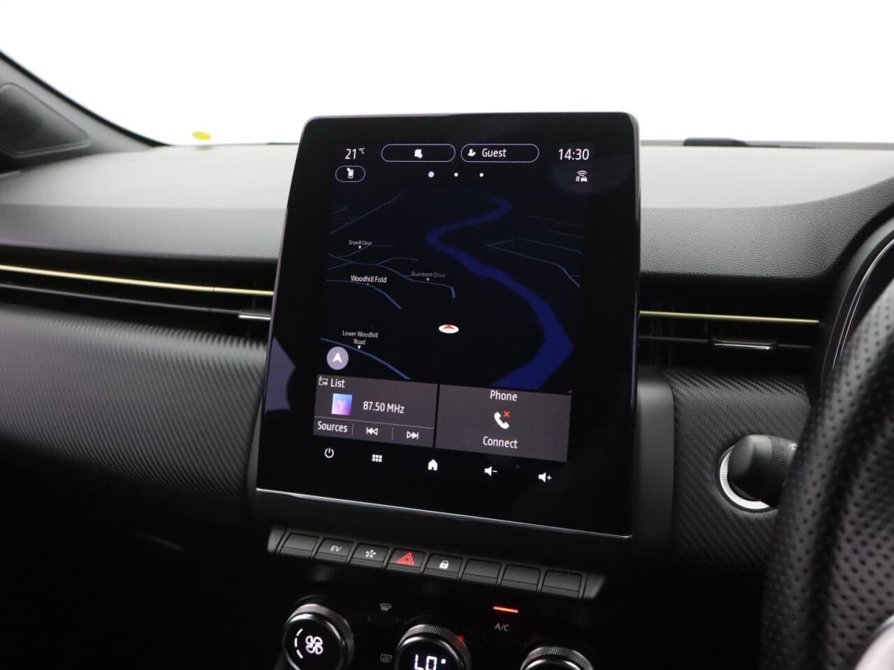 Renault Clio 1.6 E-TECH E-Tech engineered — image 22
