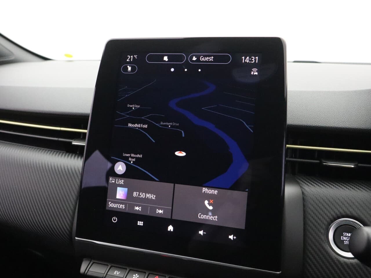Renault Clio 1.6 E-TECH E-Tech engineered — image 33