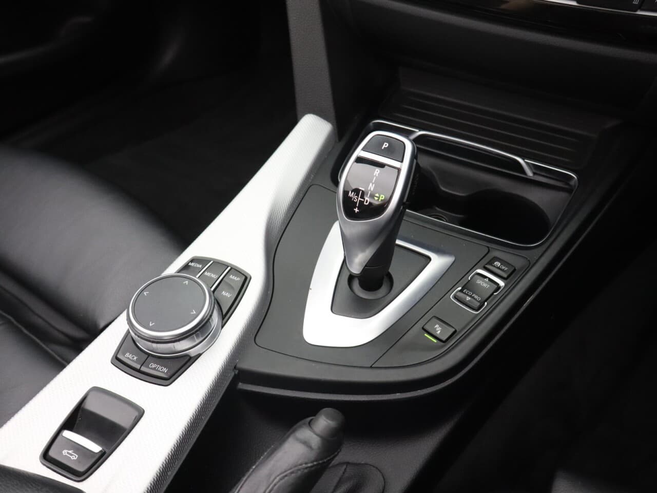 BMW 4 Series 2.0 420d M Sport — image 26