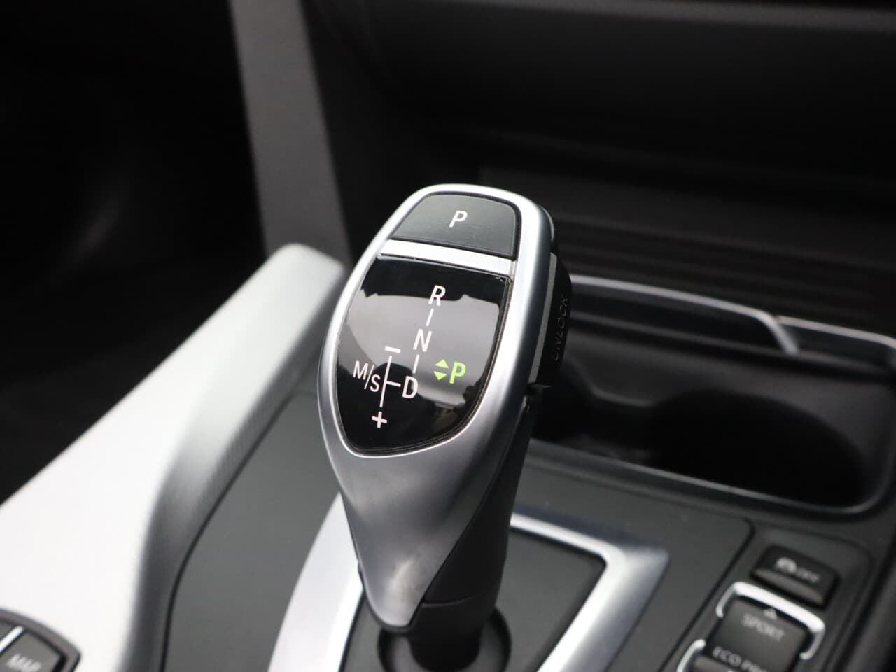 BMW 4 Series 2.0 420d M Sport — image 27