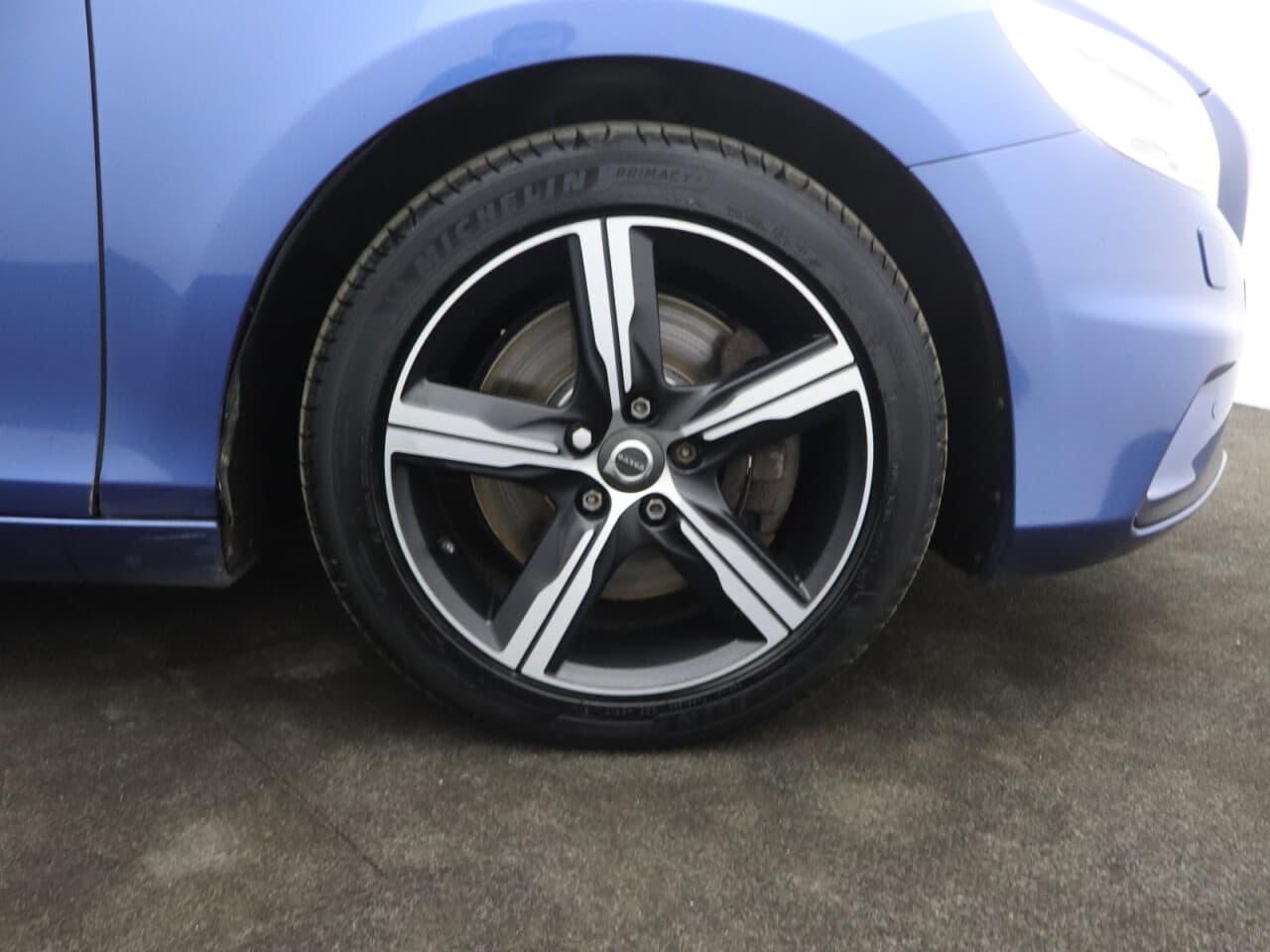 Volvo V40 1.5 T2 R-Design Edition — image 47