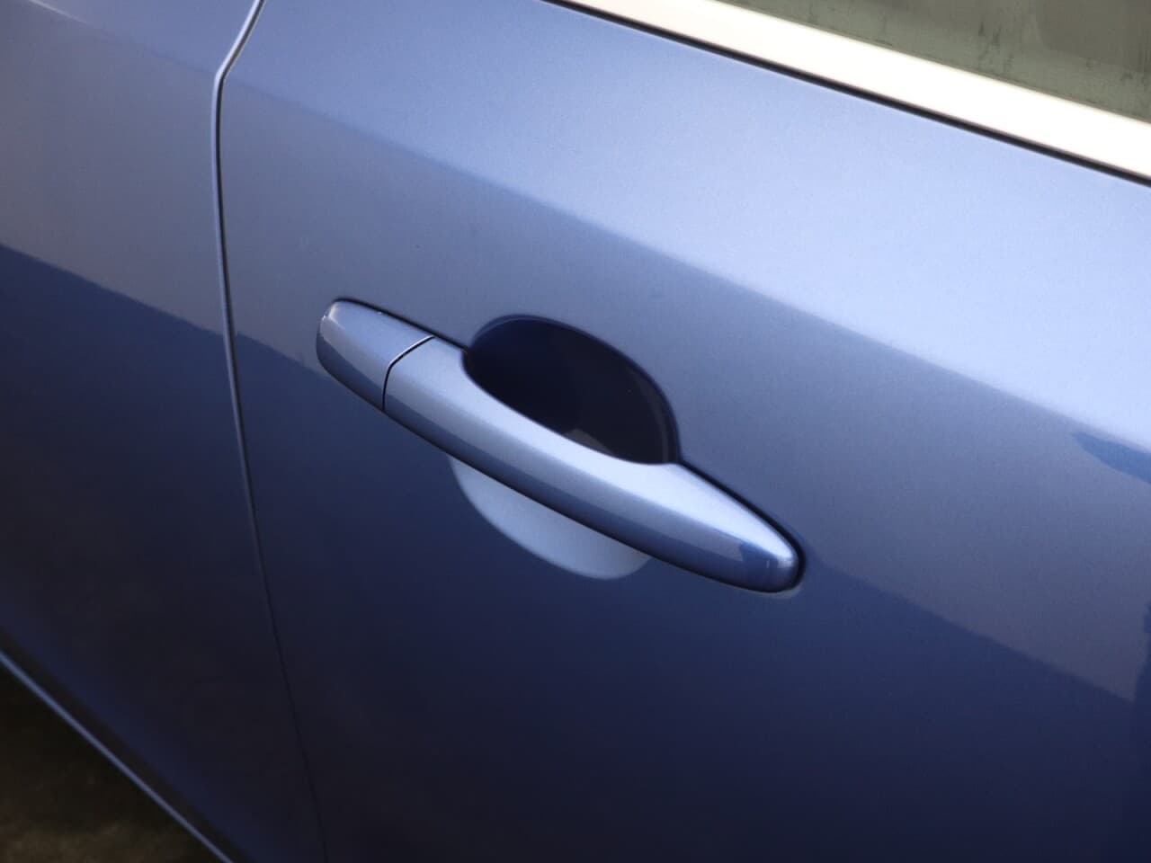 Volvo V40 1.5 T2 R-Design Edition — image 50