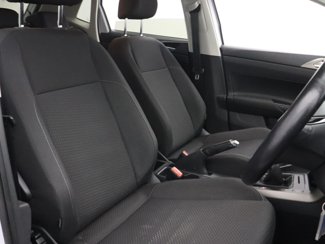 Volkswagen Polo 1.0 TSI Match — image 15
