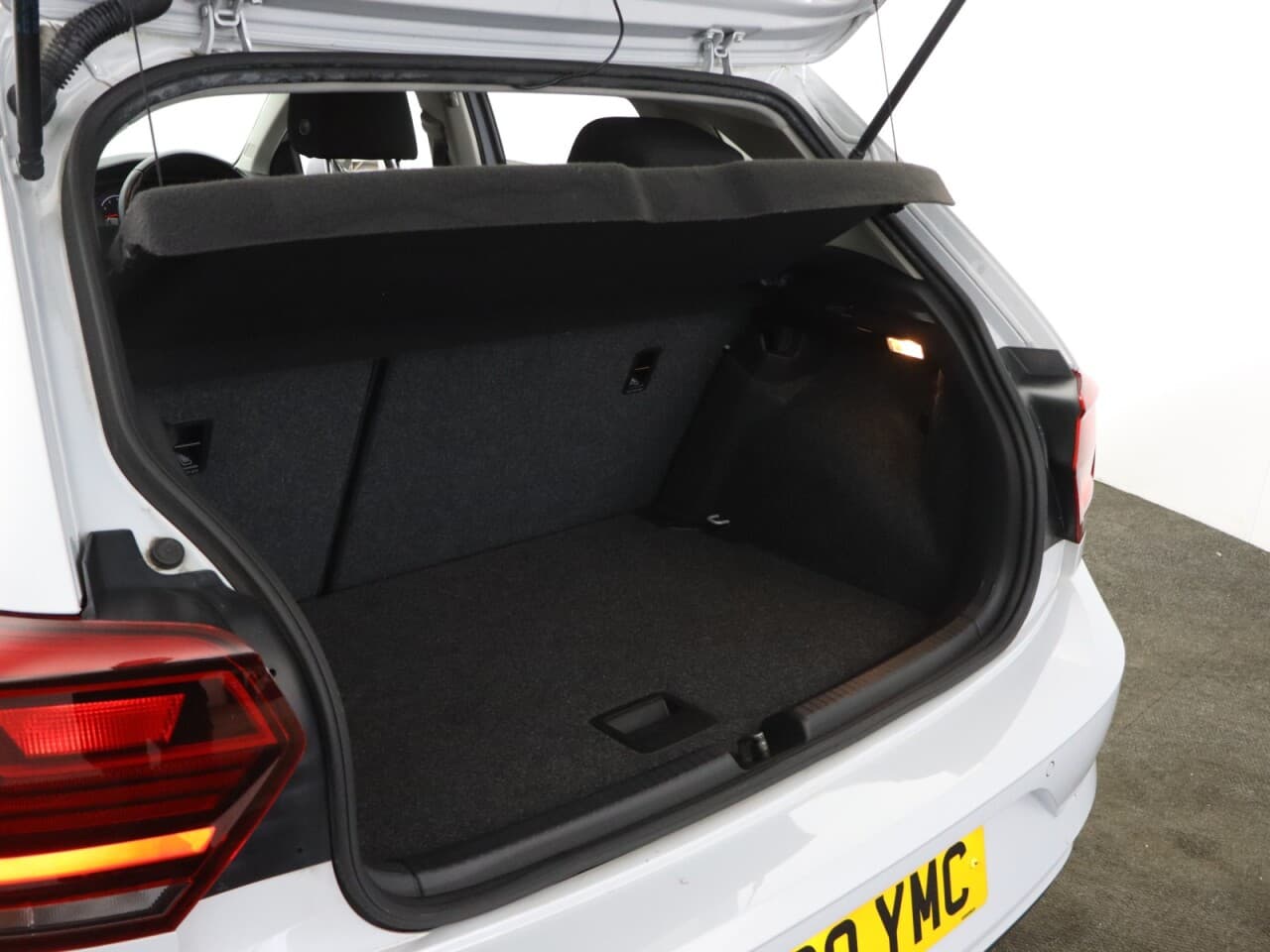 Volkswagen Polo 1.0 TSI Match — image 43