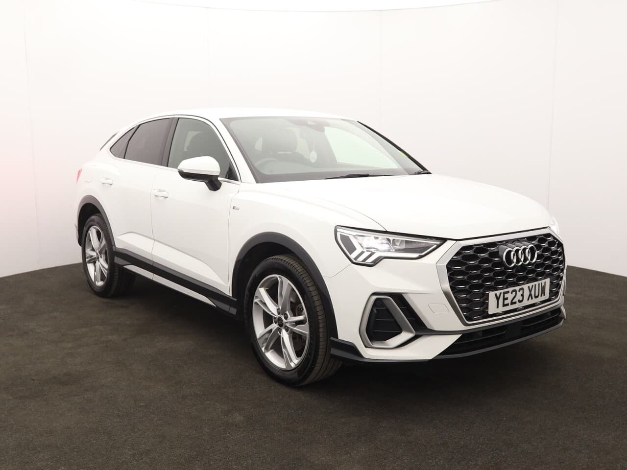 Audi Q3 1.4 TFSIe 45 S line Sportback