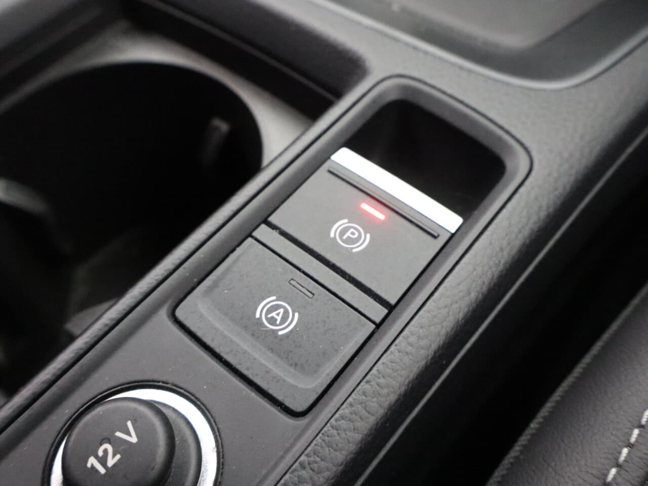 Audi Q3 1.4 TFSIe 45 S line Sportback — image 27