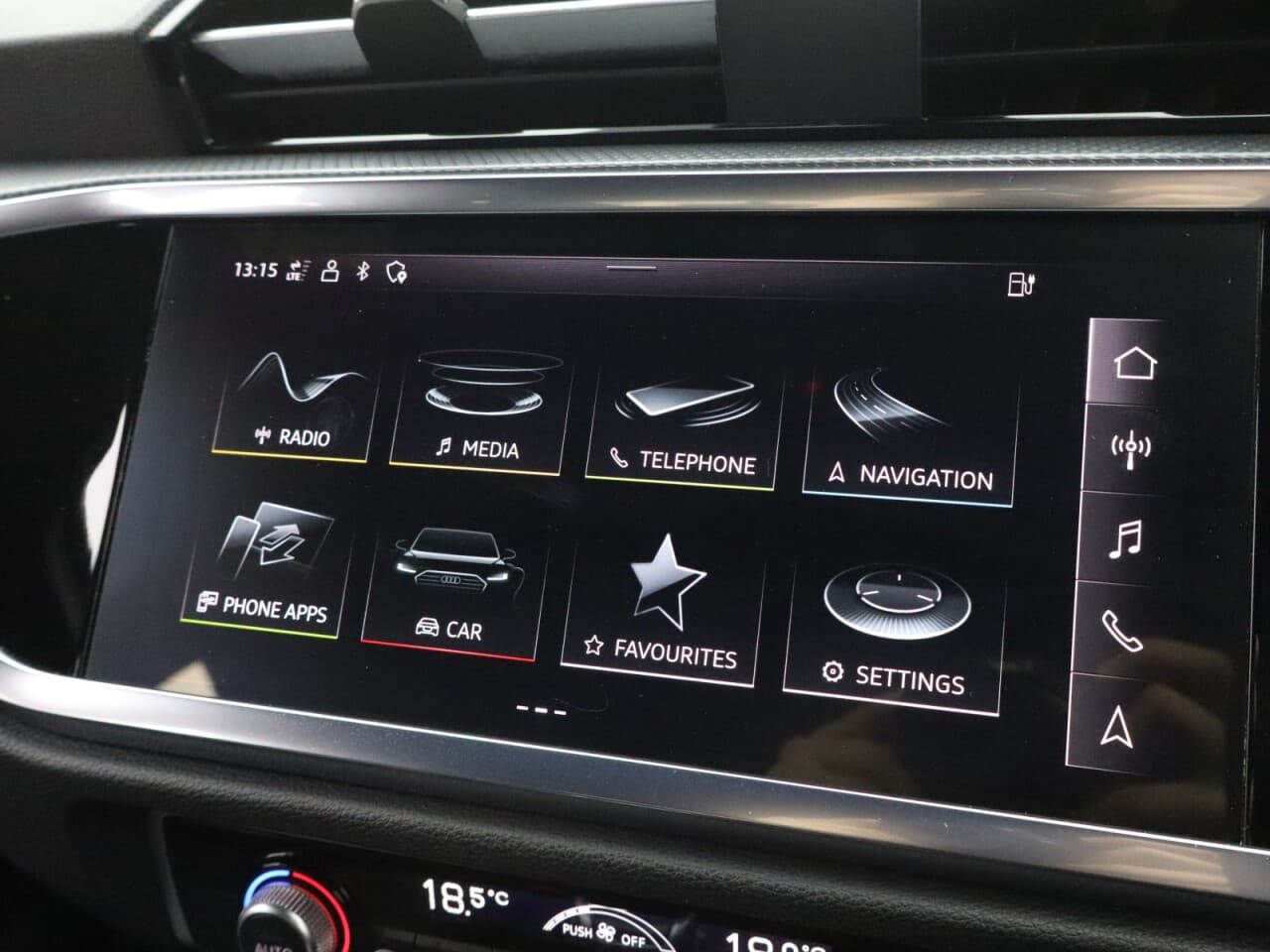 Audi Q3 1.4 TFSIe 45 S line Sportback — image 33