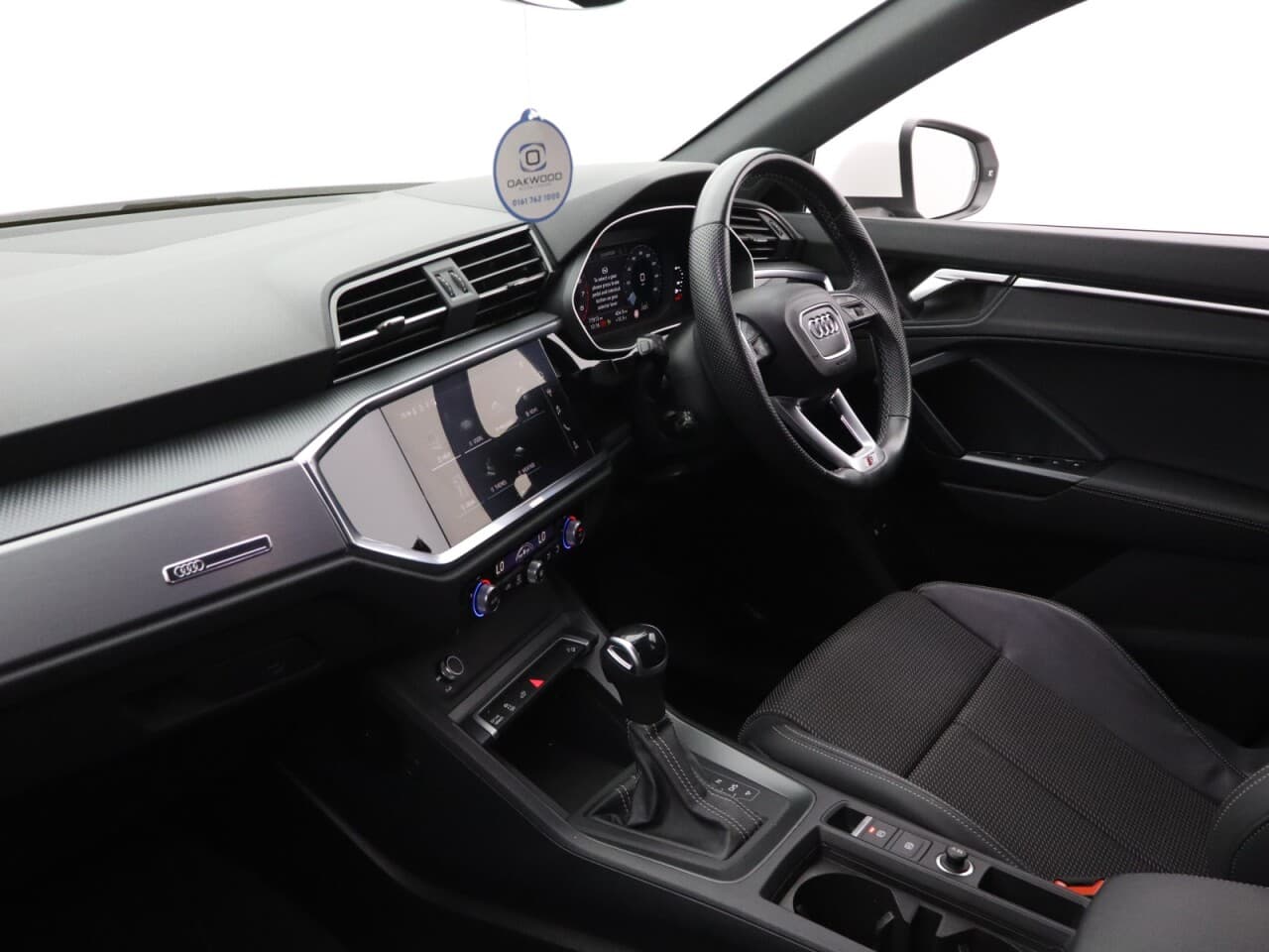 Audi Q3 1.4 TFSIe 45 S line Sportback — image 42