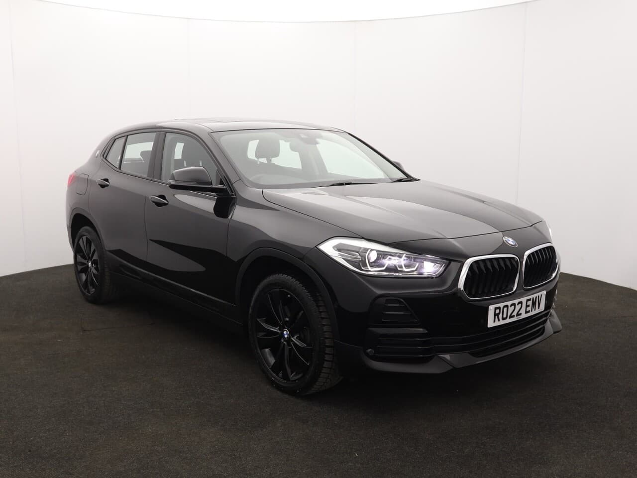 BMW X2 1.5 18i Sport view 1
