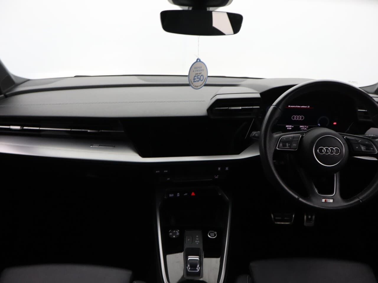 Audi A3 1.4 TFSIe 40 S line Sportback — image 12