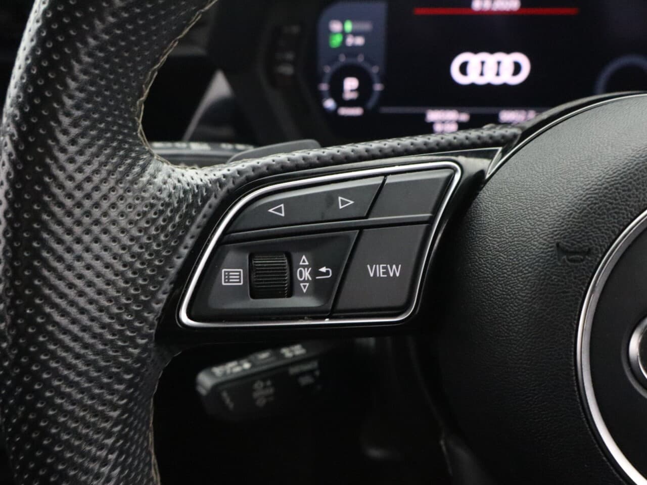 Audi A3 1.4 TFSIe 40 S line Sportback — image 17