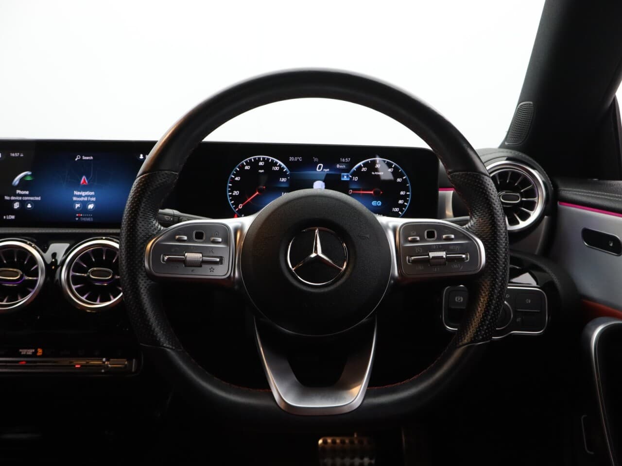 Mercedes-Benz Cla 1.3 CLA250e 15.6kWh AMG Line (Premium) Shooting Brake — image 16