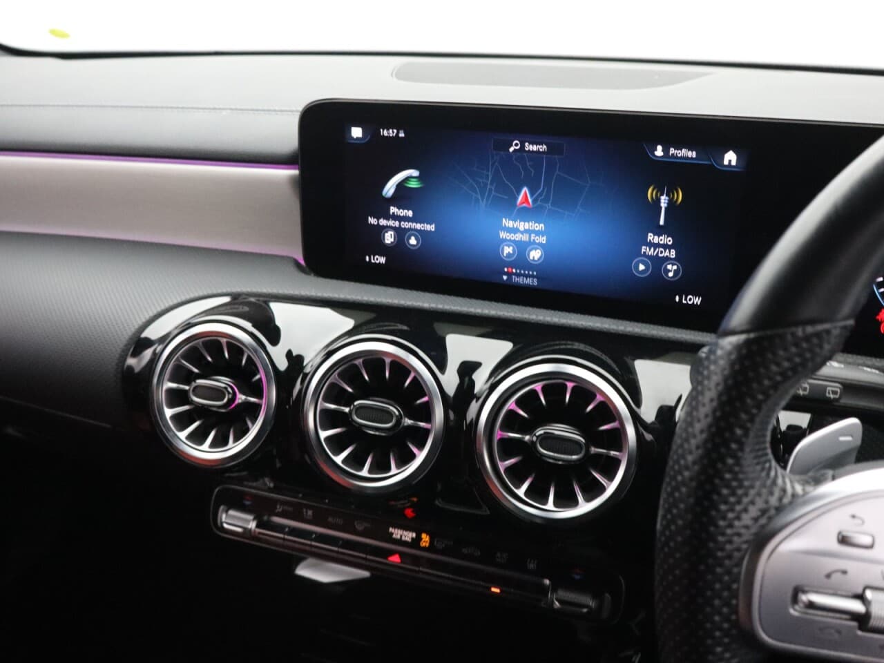 Mercedes-Benz Cla 1.3 CLA250e 15.6kWh AMG Line (Premium) Shooting Brake — image 22