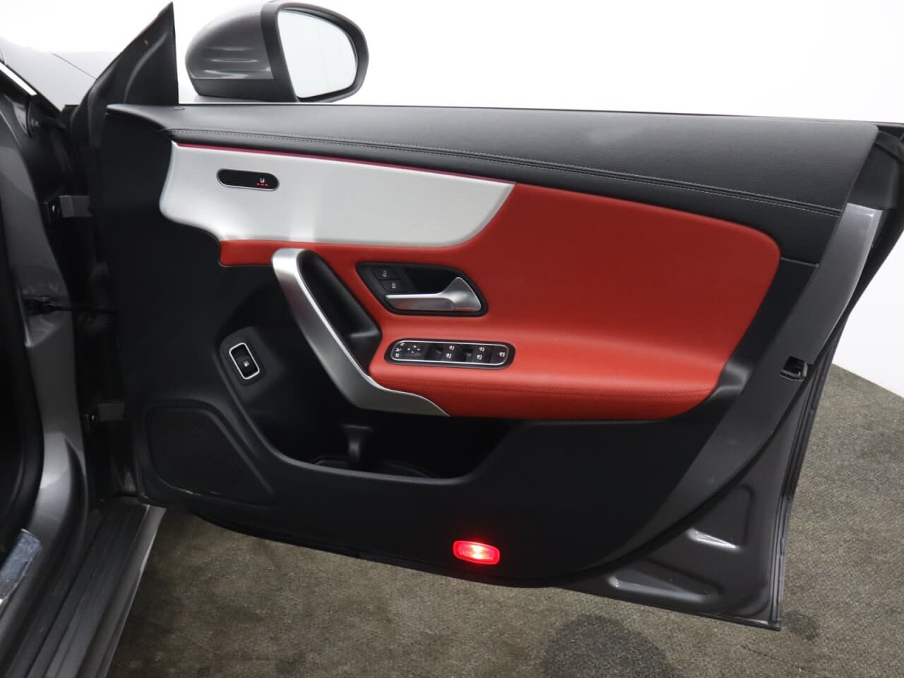 Mercedes-Benz Cla 1.3 CLA250e 15.6kWh AMG Line (Premium) Shooting Brake — image 51
