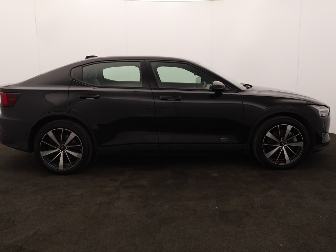 Polestar Polestar 2 Dual Motor 78kWh Long Range Fastback — image 11