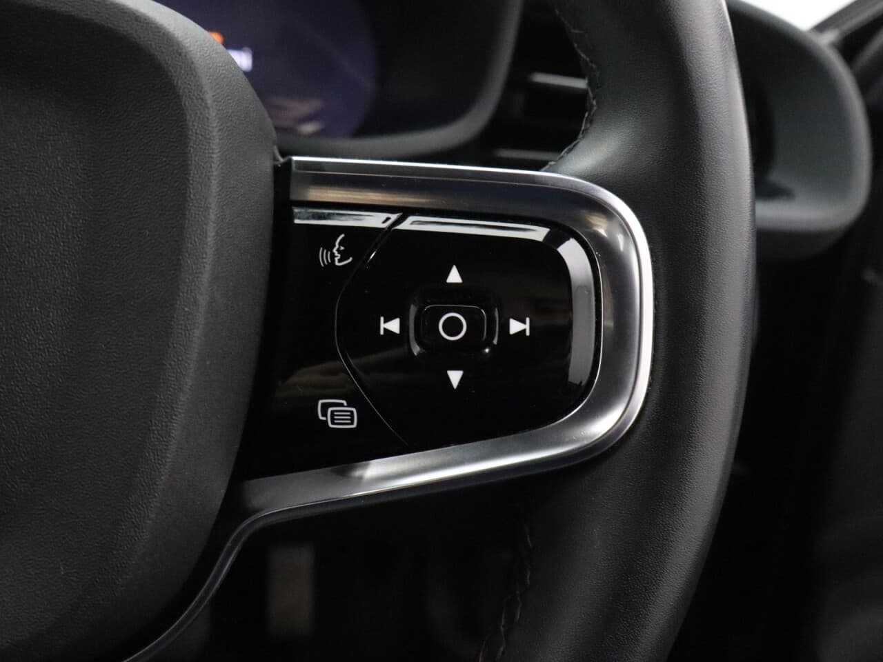 Polestar Polestar 2 Dual Motor 78kWh Long Range Fastback — image 18